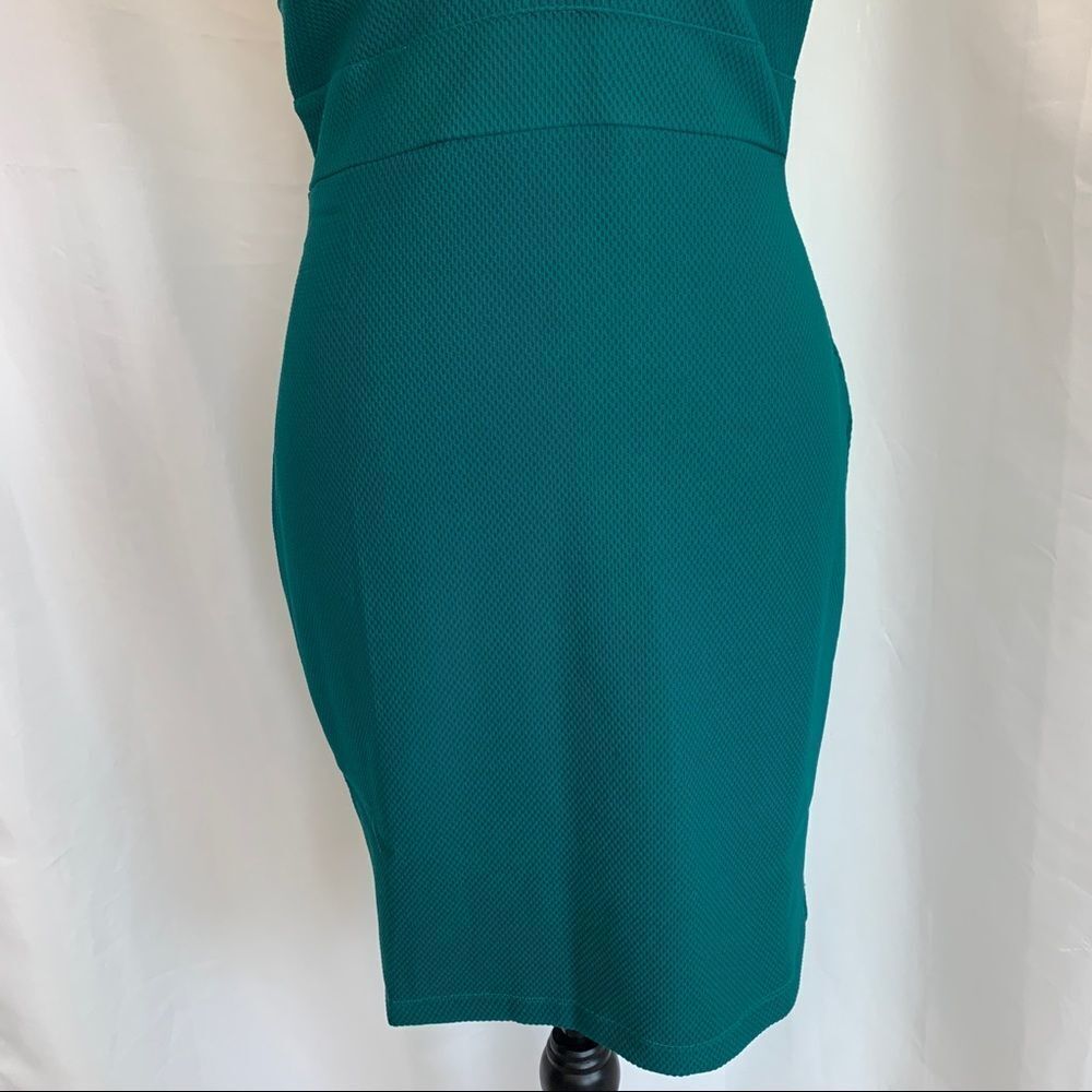 GREEN sleeveless deep V bodycon mini dress Sz L - Picture 3 of 11